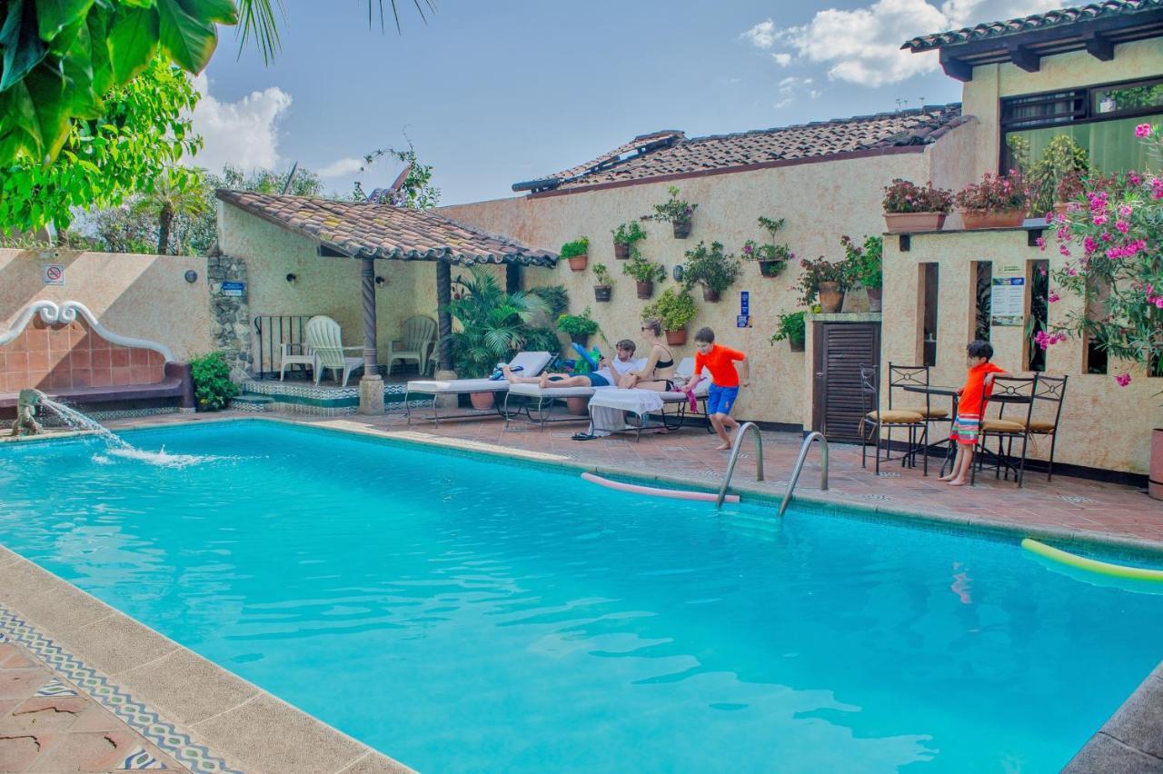 Hotel Casa Del Parque By Ahs Antigua Dış mekan fotoğraf